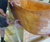 Svépomocí vyrobená dřevěná vana s použitím cedrového dřeva